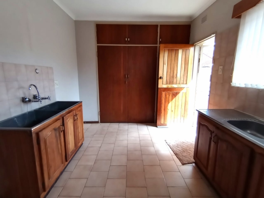 4 Bedroom Property for Sale in Parys Free State